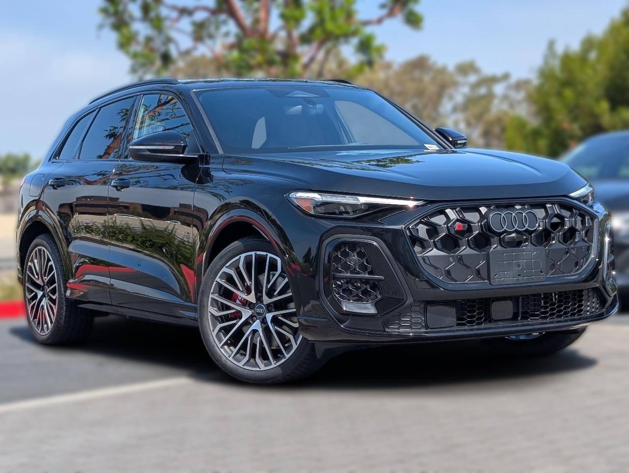 2026 Audi SQ5 Premium Plus quattro's photo