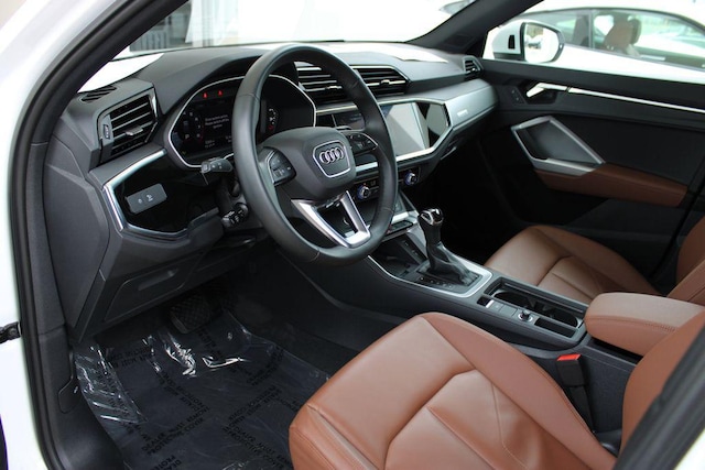 2025 Audi Q3 S Line Premium - Photo 15