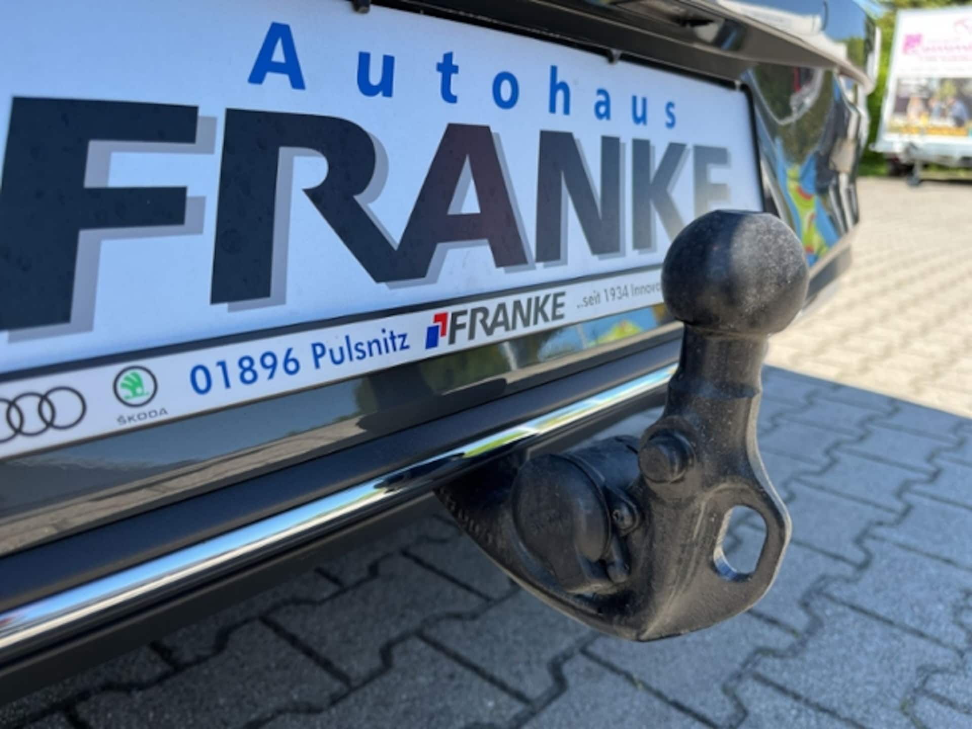 Volkswagen Golf Style