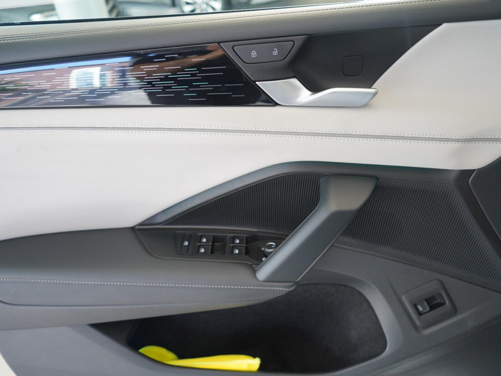 Volkswagen Tiguan – Bild 10