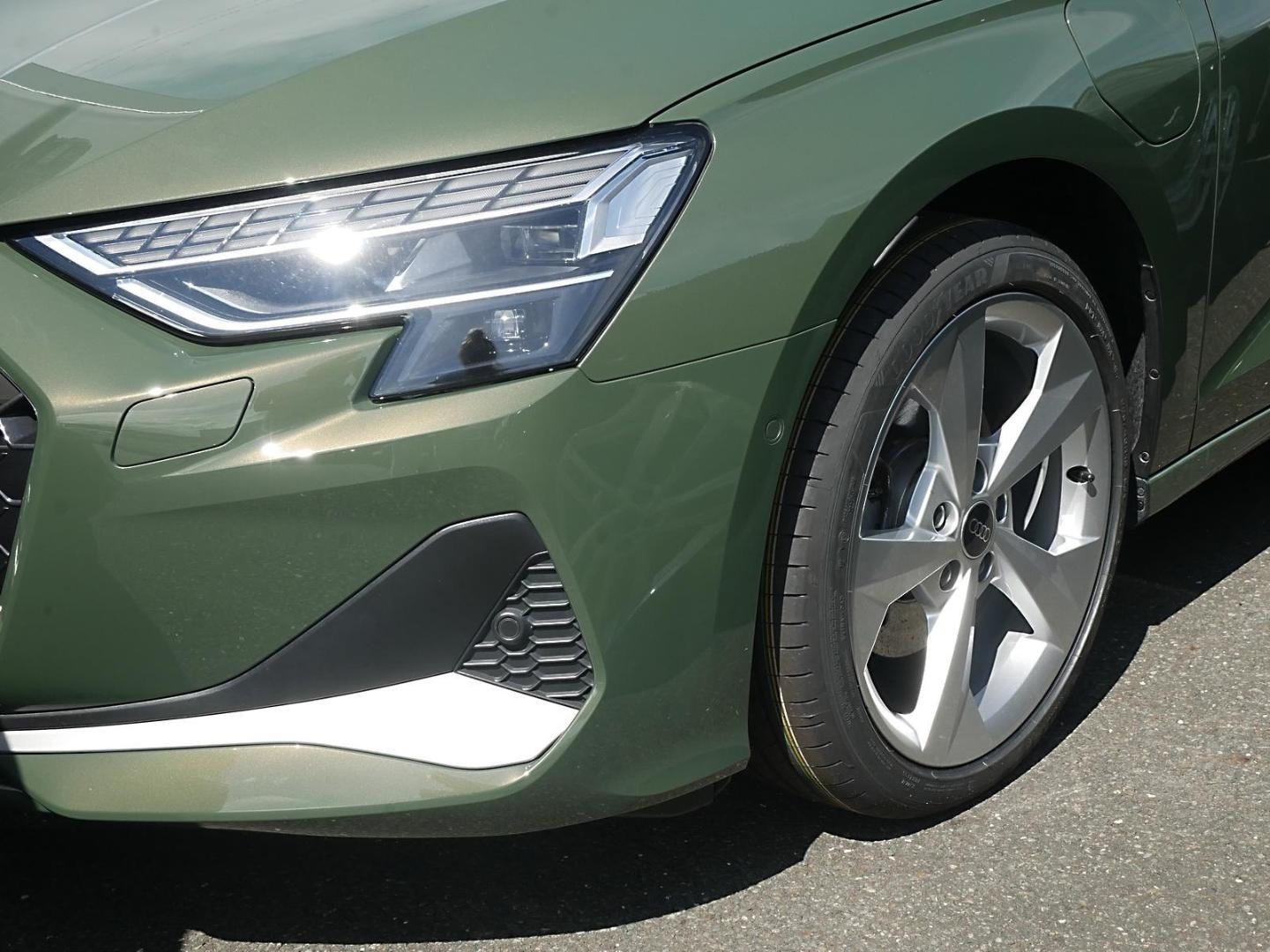 Bild über Audi A3 Sportback TFSI e TFSI e 150 kW S tronic - für weitere Informationen kontaktieren Sie den Audi Partner