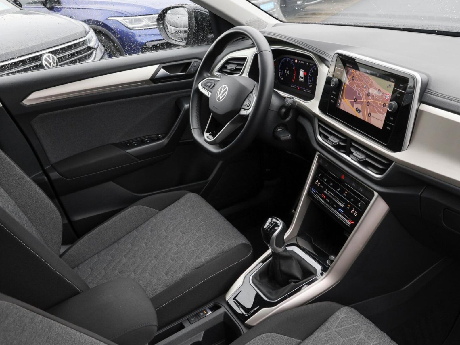 Volkswagen T-Roc – Bild 3