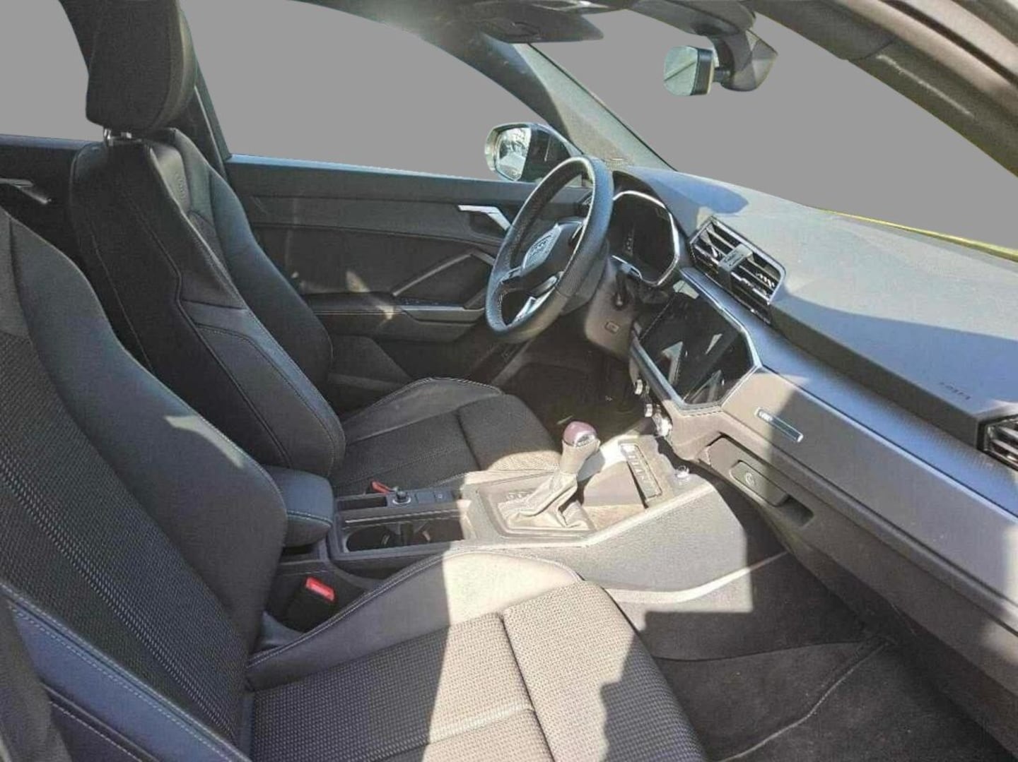 Bild über Audi Q3 Sportback S line 35 TFSI S tronic - für weitere Informationen kontaktieren Sie den Audi Partner