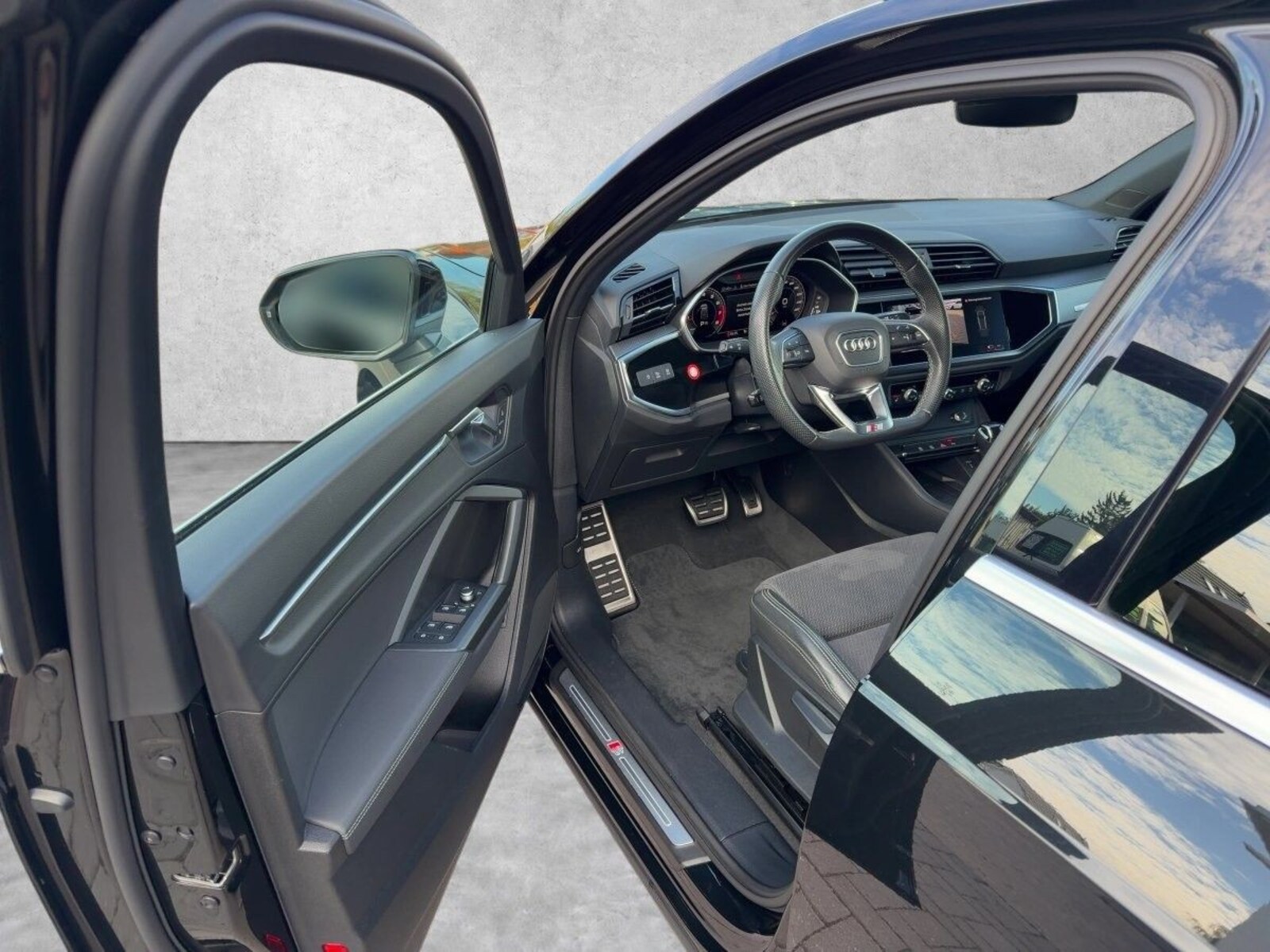 Audi Q3 – Bild 8