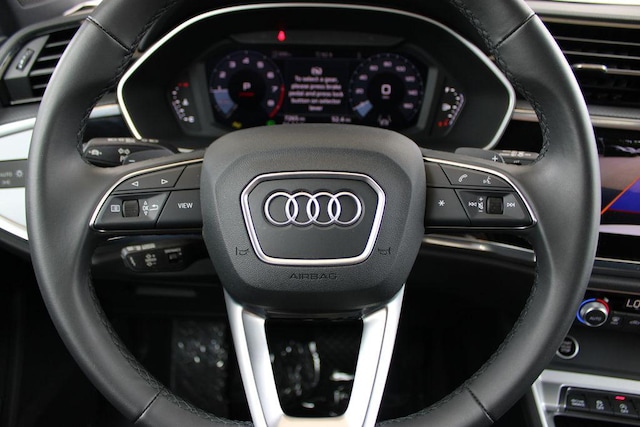 2025 Audi Q3 S Line Premium - Photo 16