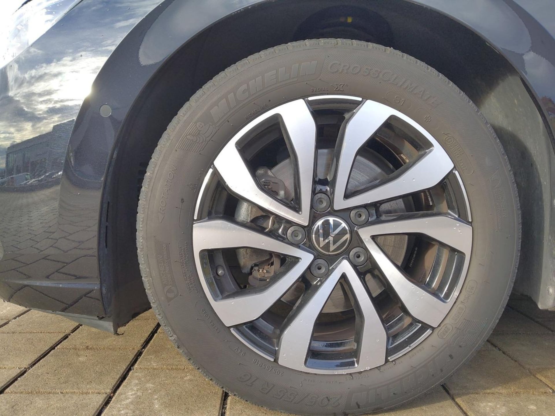 Volkswagen Golf Active