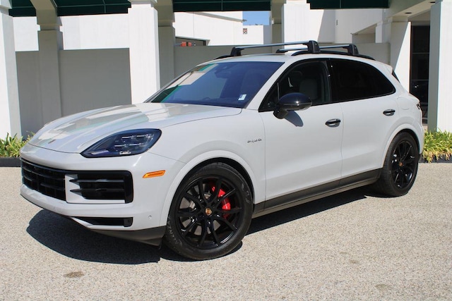 2025 Porsche Cayenne E-Hybrid Coupe