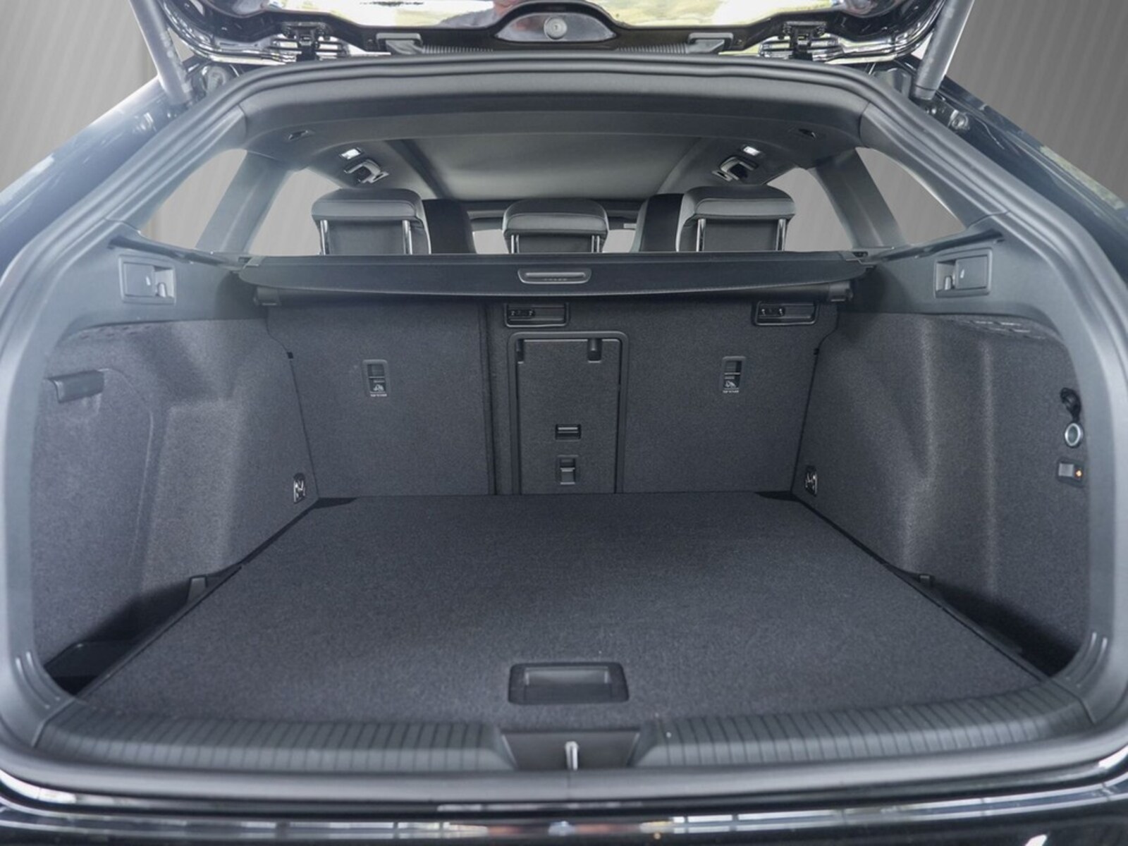 Volkswagen Golf Variant – Bild 6
