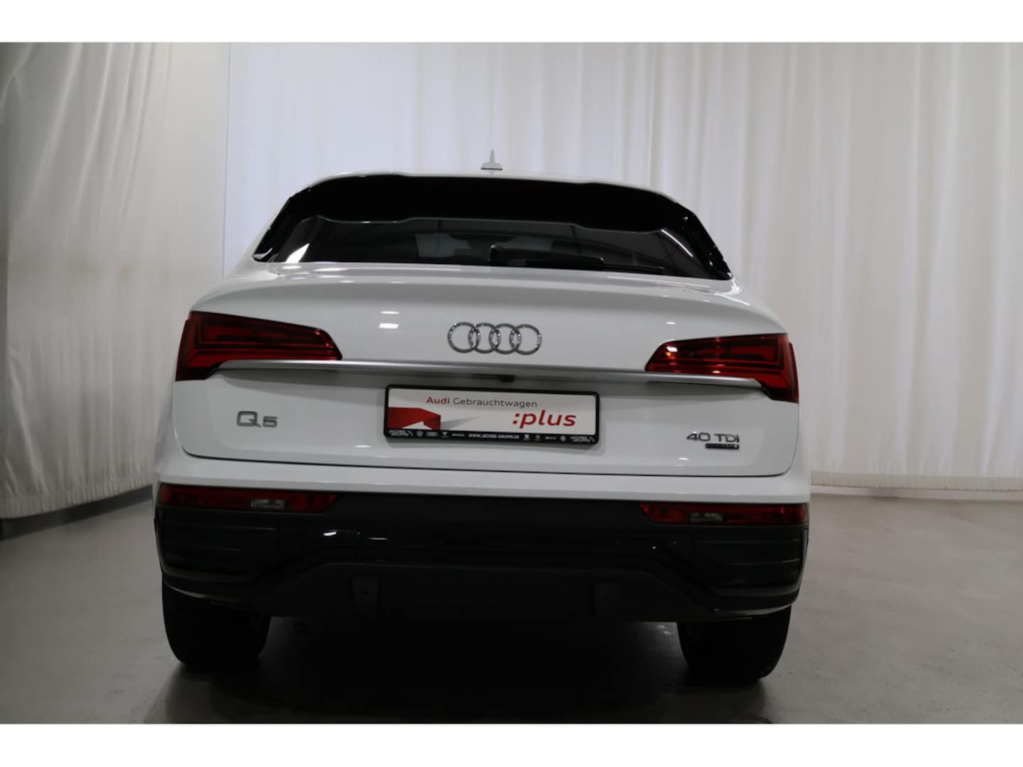 Bild über Audi Q5 Sportback 40 TDI quattro S tronic - für weitere Informationen kontaktieren Sie den Audi Partner