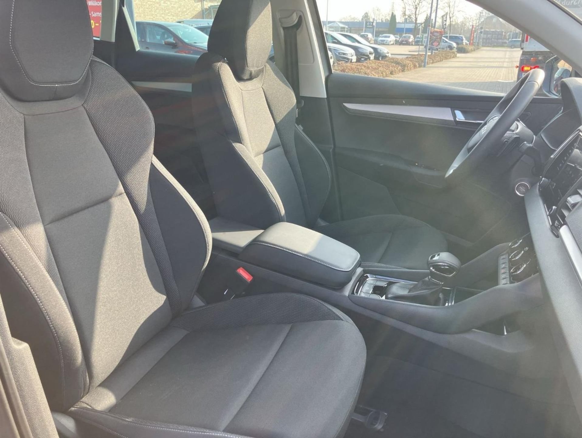 Skoda Karoq Selection