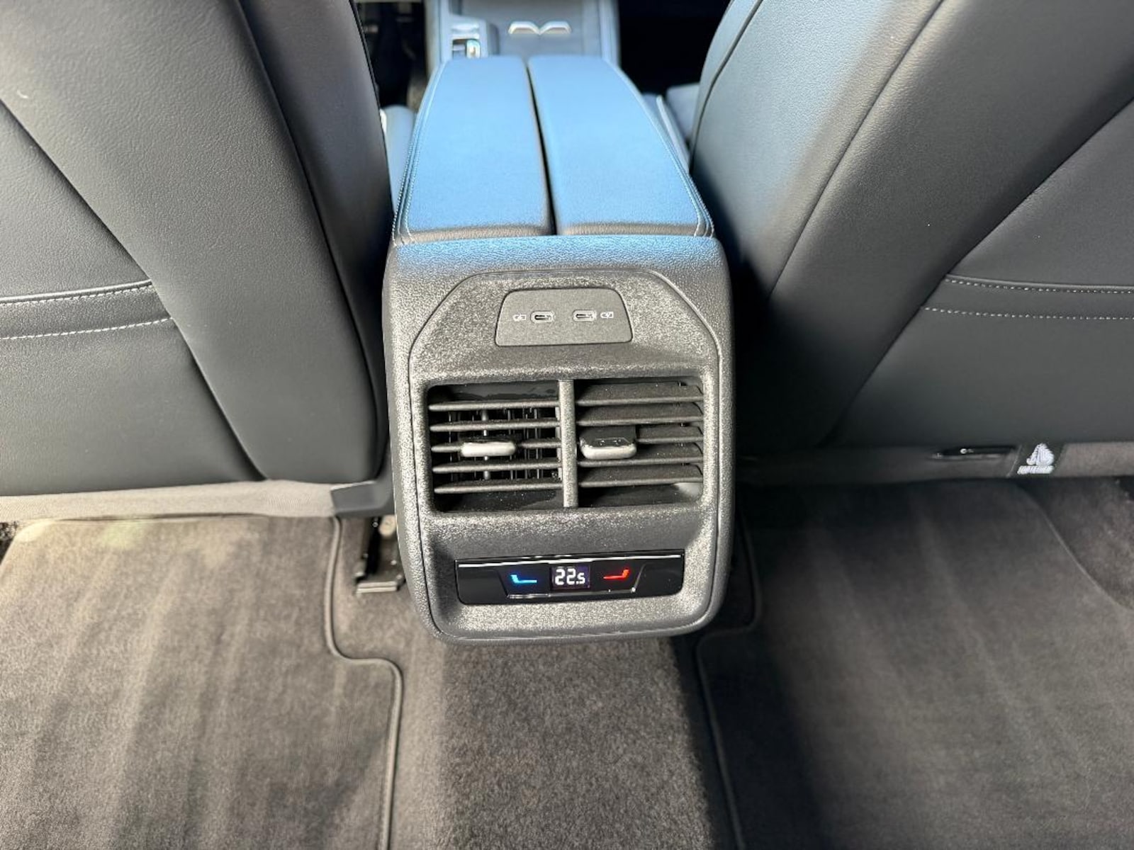 Volkswagen Passat – Bild 19