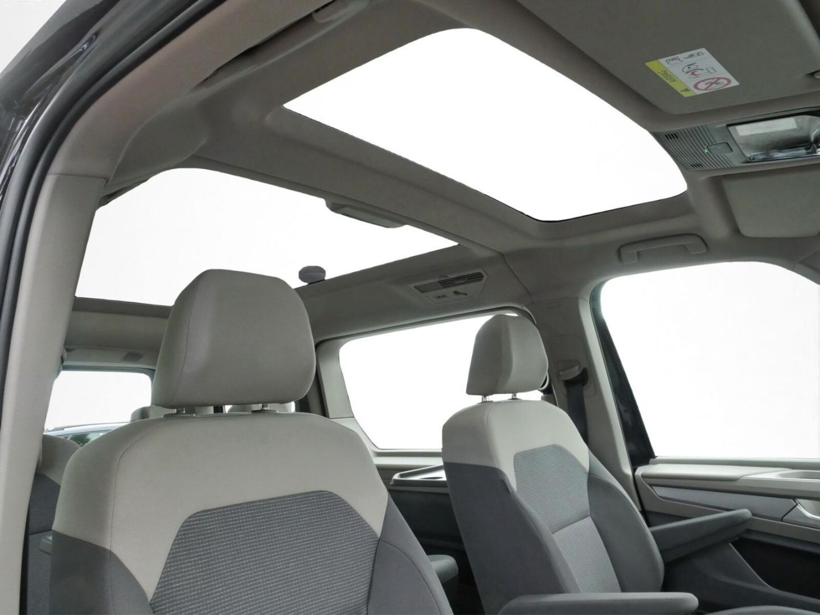 Volkswagen Multivan – Bild 10