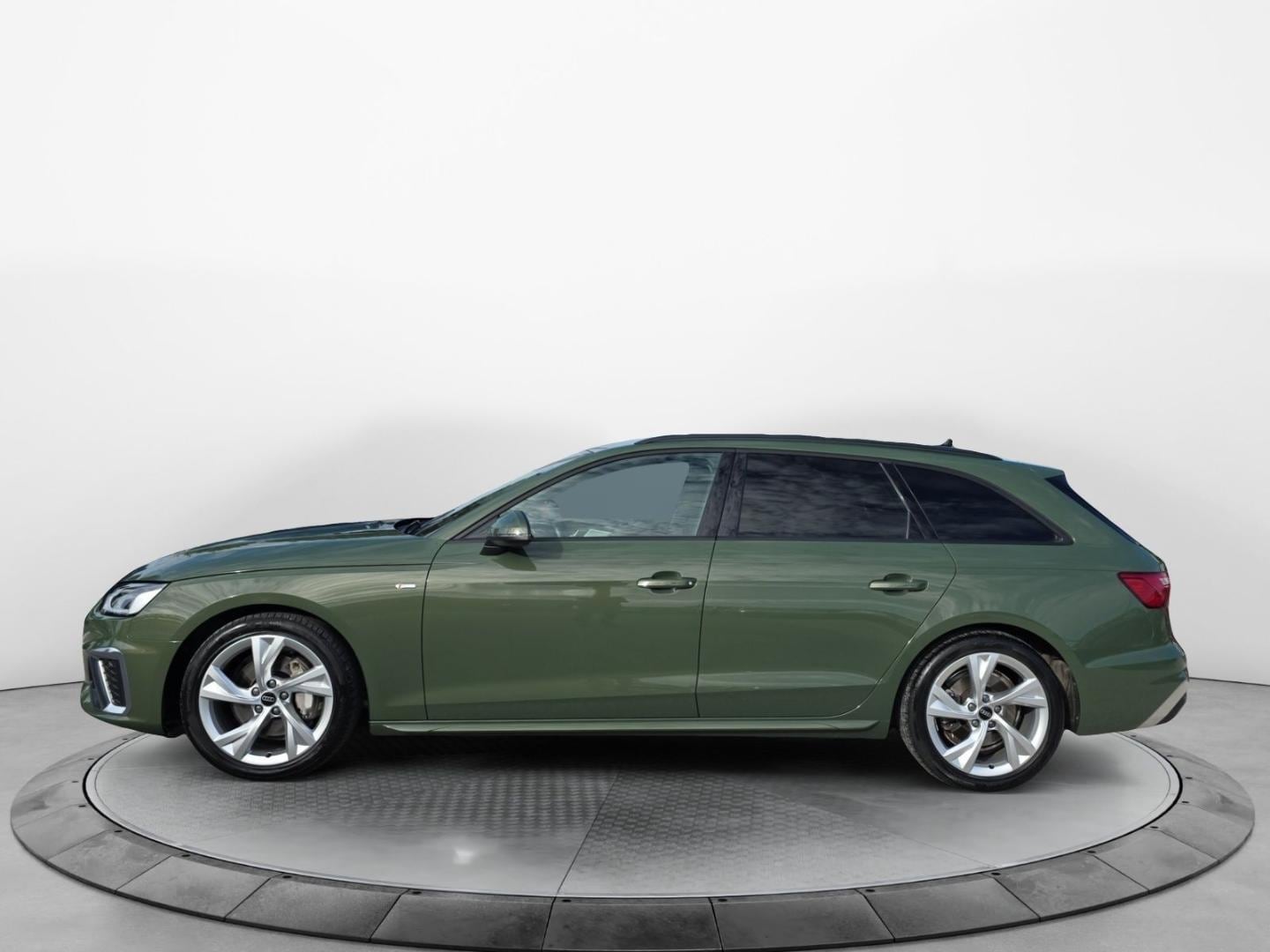 Bild über Audi A4 Avant S line 40 TDI S tronic - für weitere Informationen kontaktieren Sie den Audi Partner