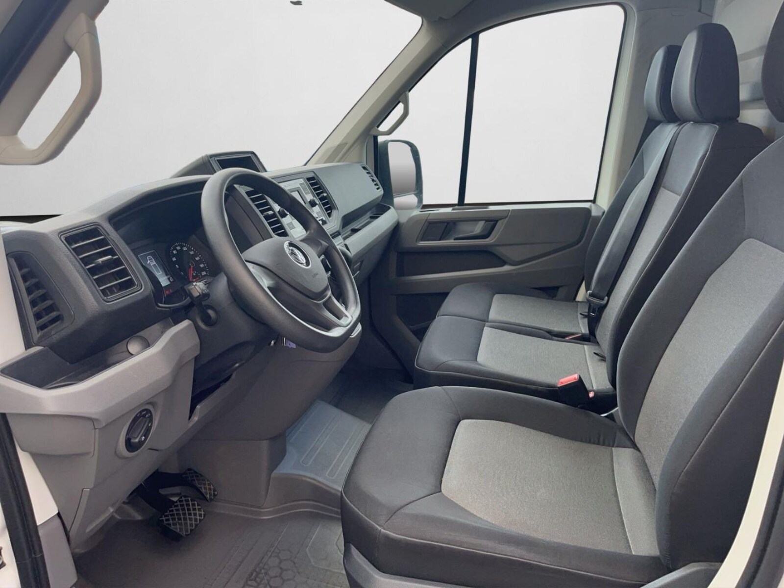 Volkswagen Crafter Einzelkabine langer Radstand – Bild 11