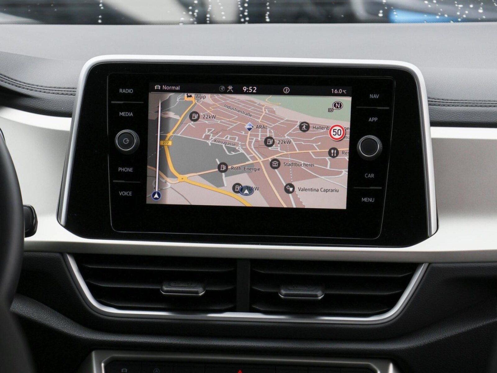 Volkswagen T-Roc – Bild 10
