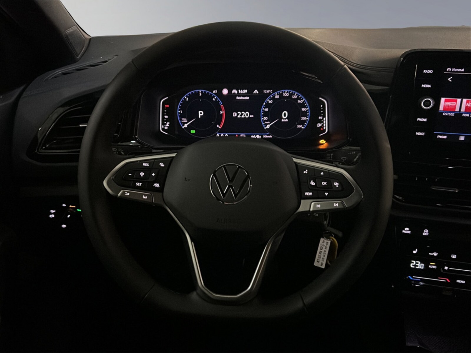 Volkswagen T-Roc – Bild 11