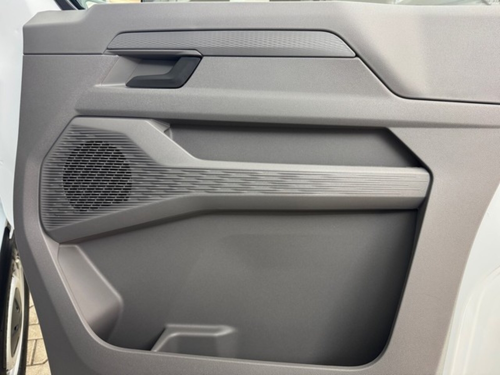 Volkswagen Transporter Kasten kurzer Radstand – Bild 19