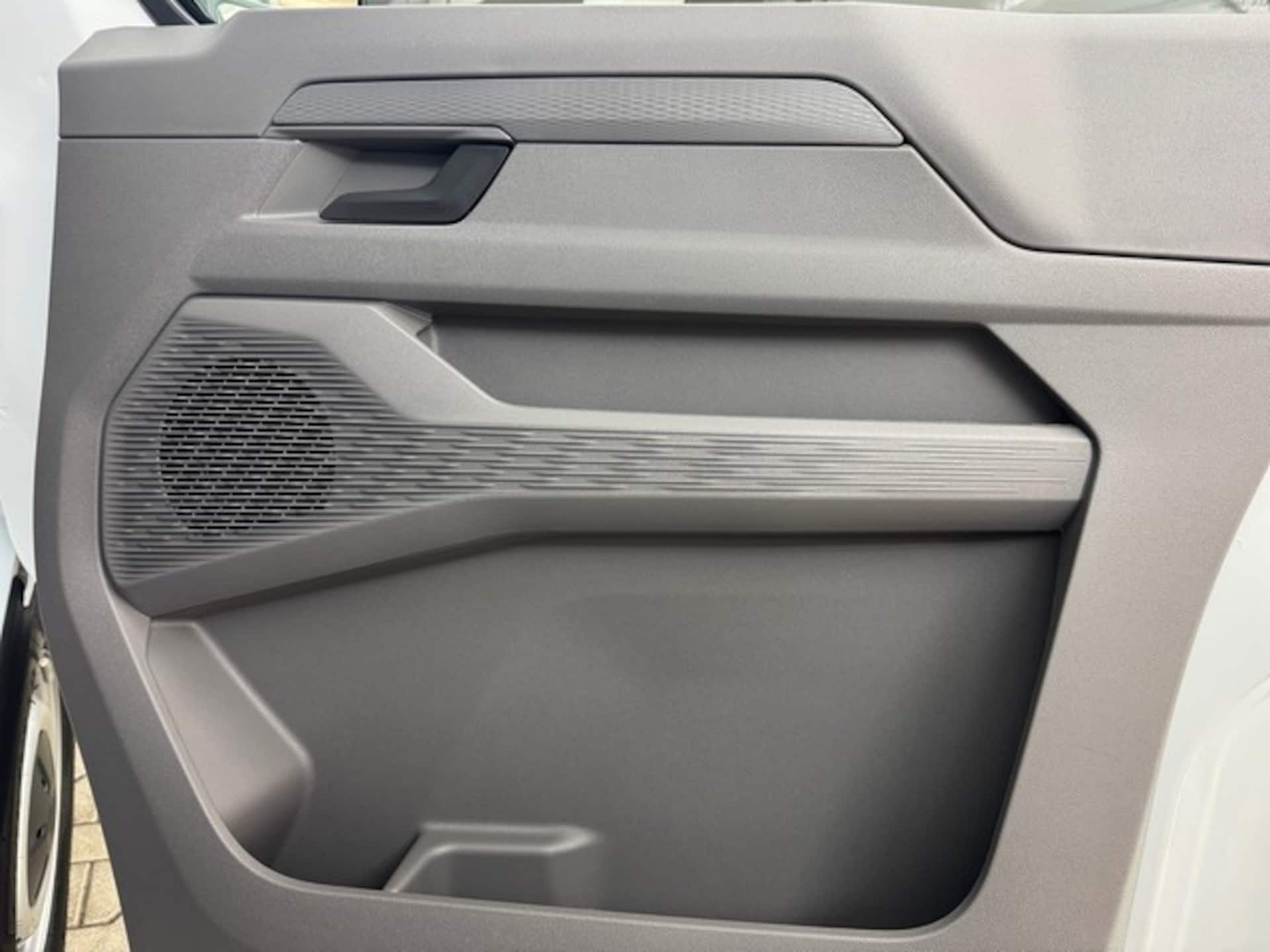 Volkswagen Transporter Kasten kurzer Radstand