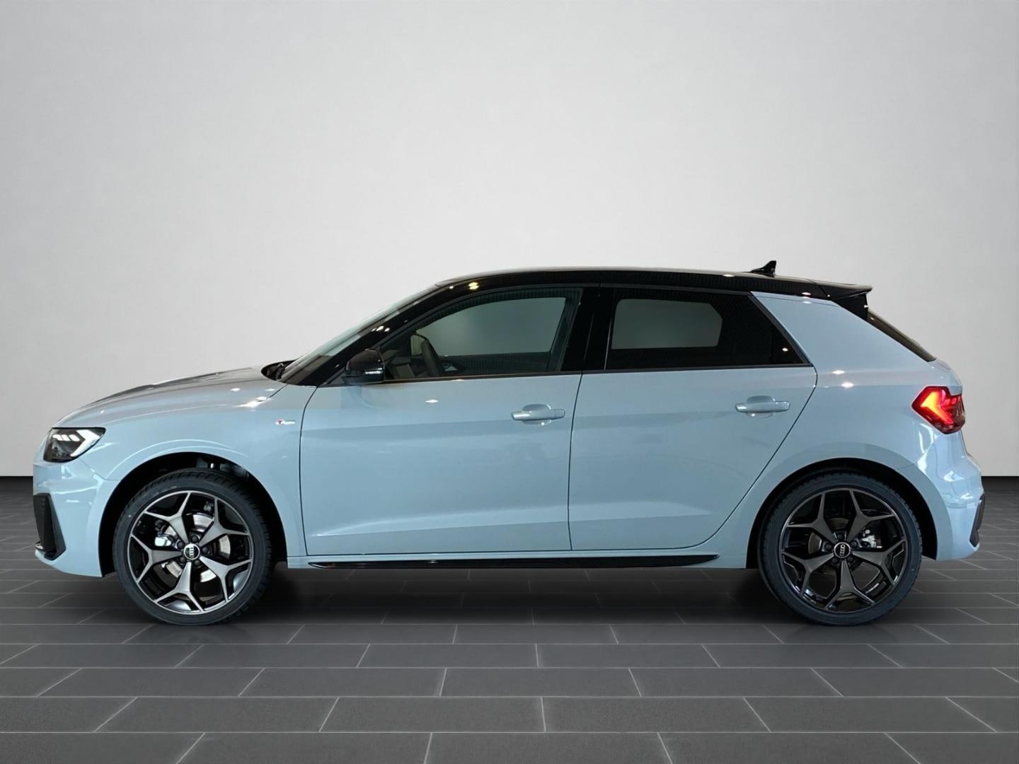 Bild über Audi A1 Sportback S line 30 TFSI S tronic - für weitere Informationen kontaktieren Sie den Audi Partner