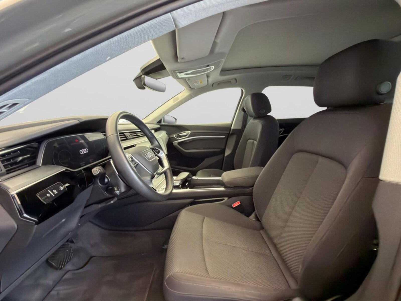 Audi Q8 e-tron – Bild 9