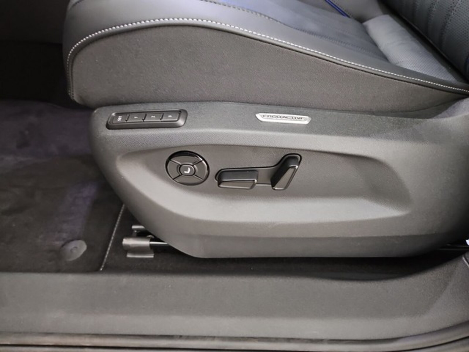 Volkswagen Tiguan – Bild 6