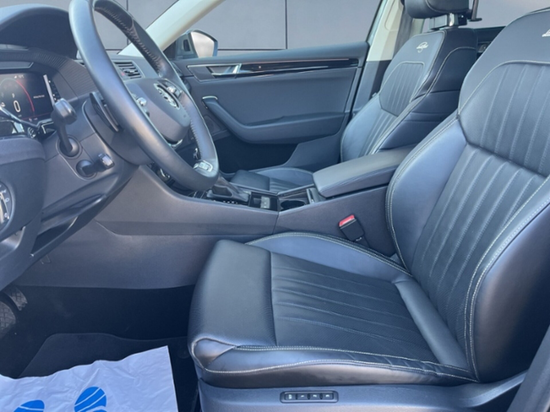 Skoda Superb Combi Laurin & Klement