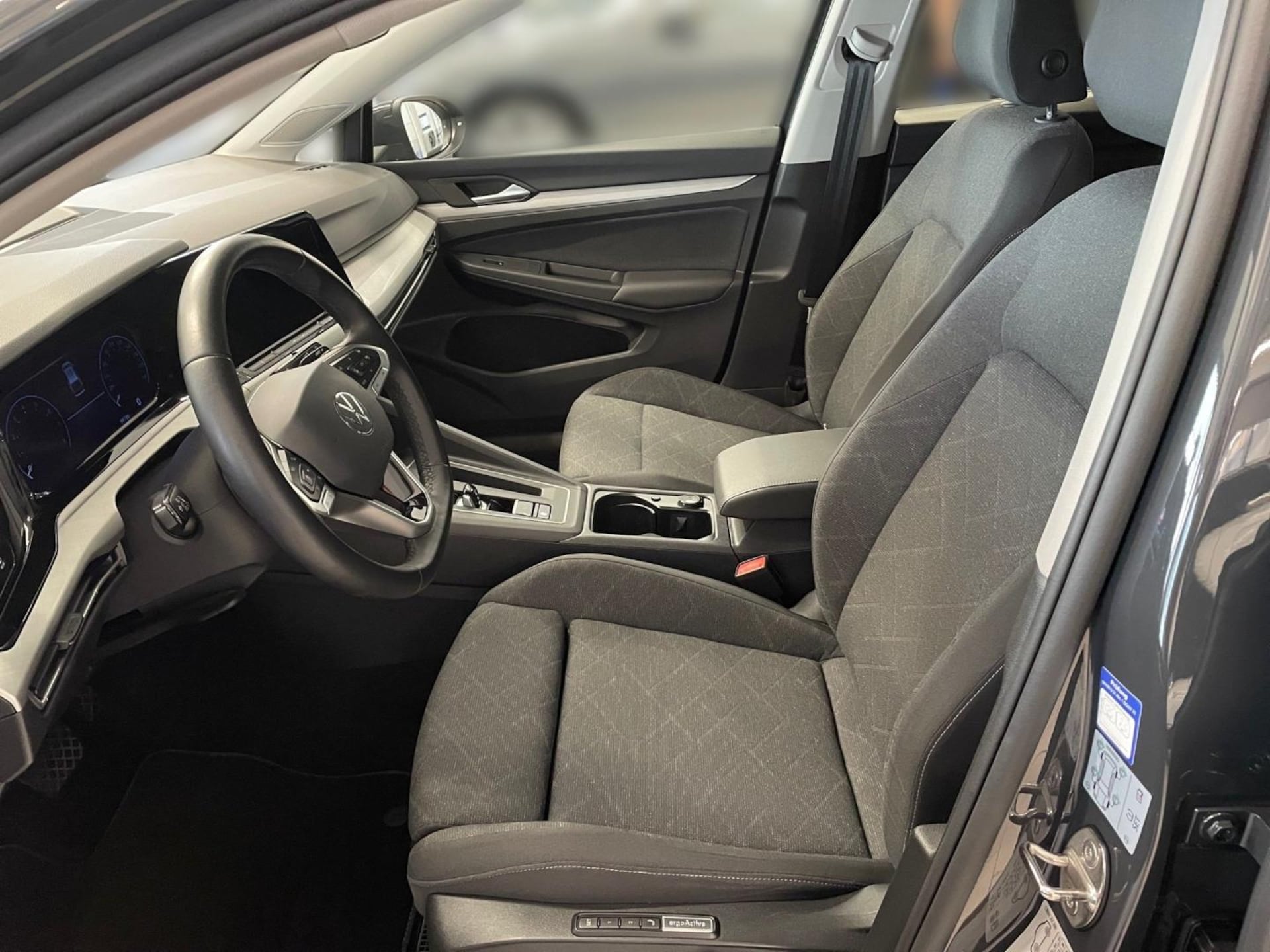 Volkswagen Golf Variant Life