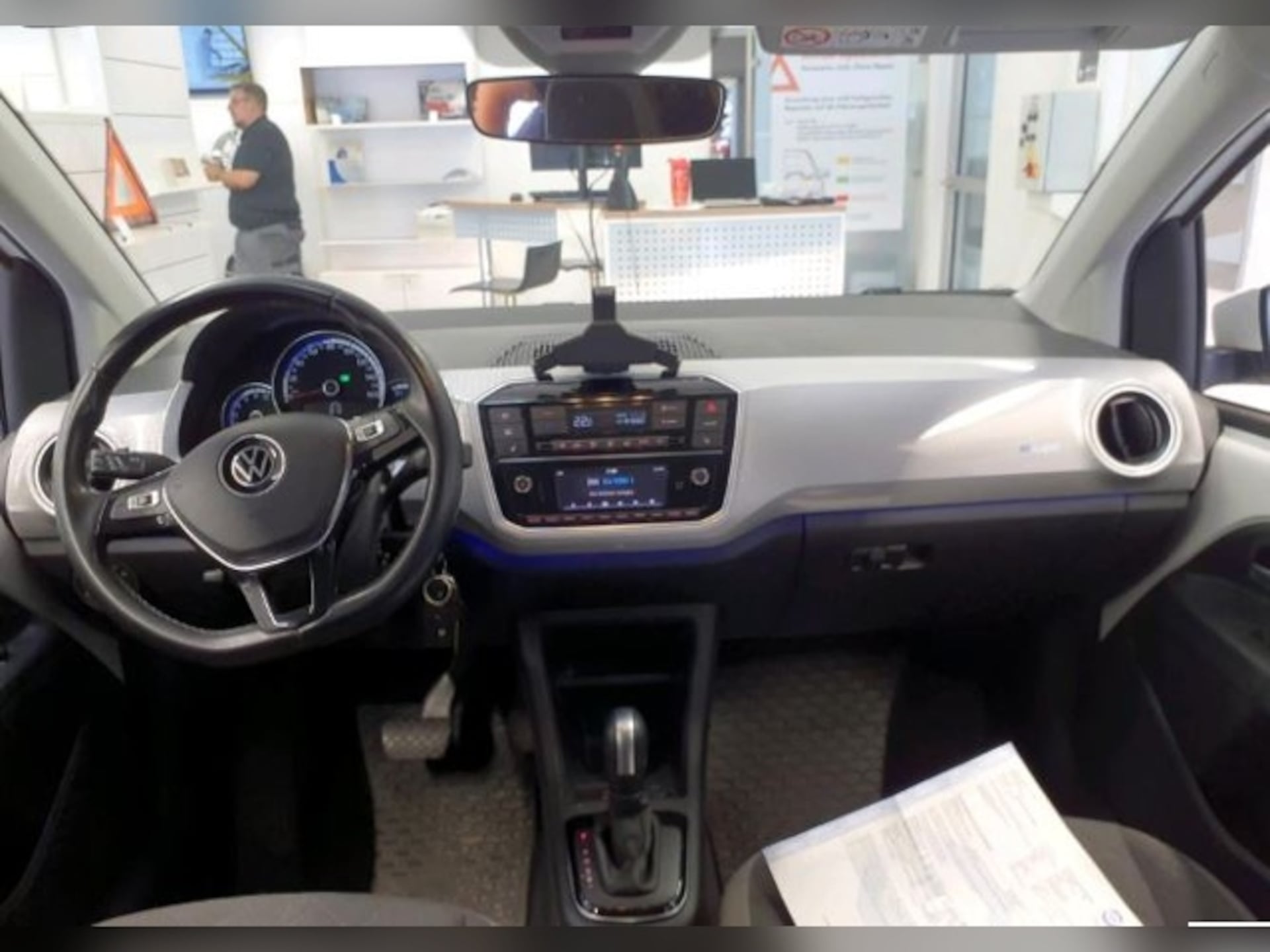 Volkswagen e-up! Style "Plus"