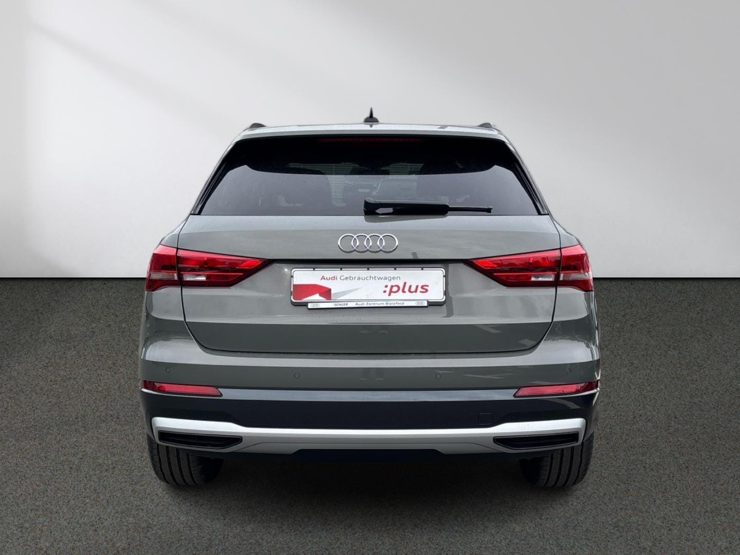 Bild über Audi Q3 TFSI 110 kW S tronic - für weitere Informationen kontaktieren Sie den Audi Partner
