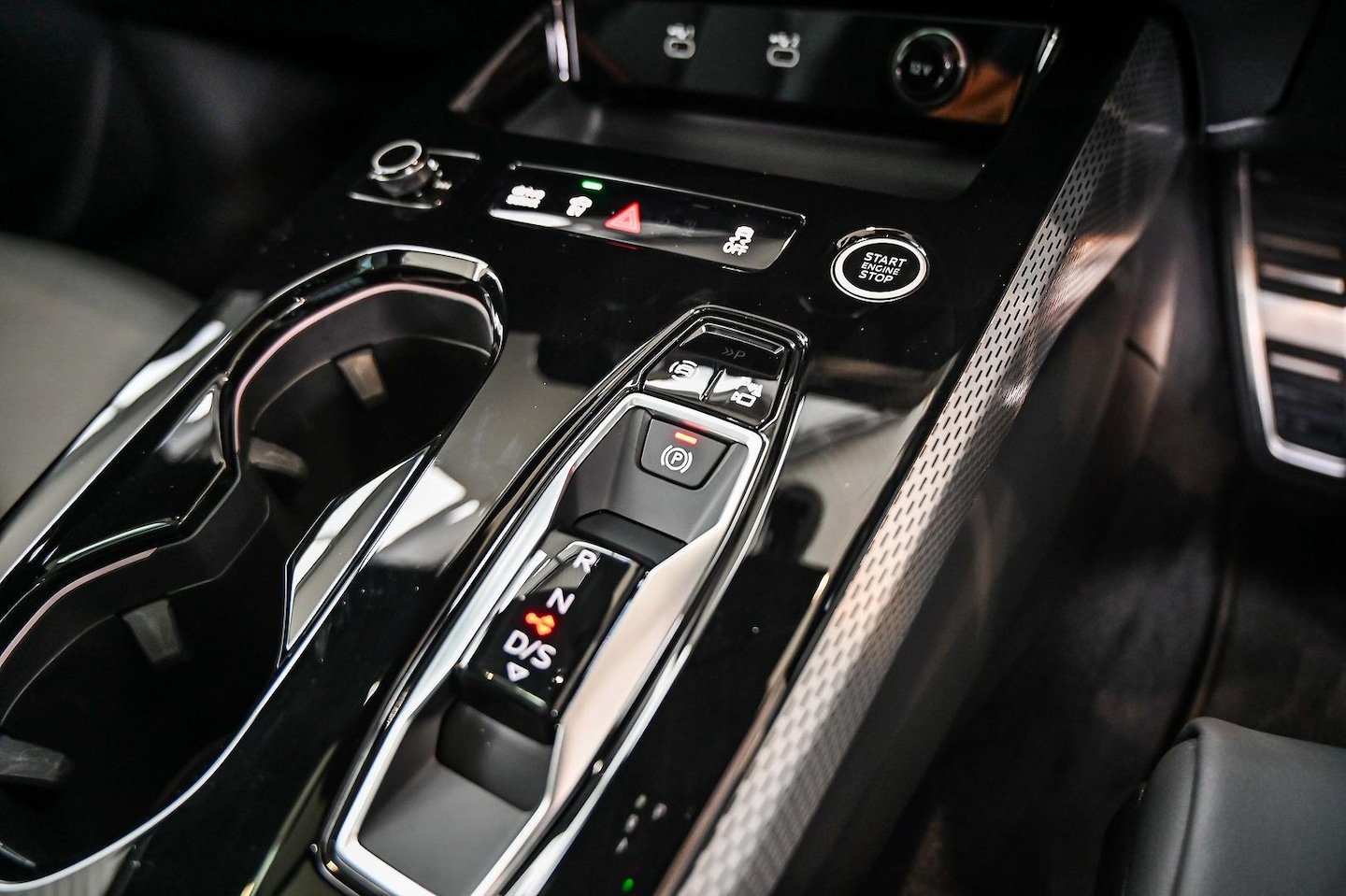 Image about Audi A5 Avant TFSI e e-hybrid quattro 270 kW S tronic