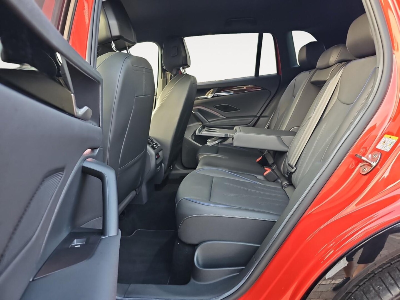 Volkswagen Tiguan – Bild 9
