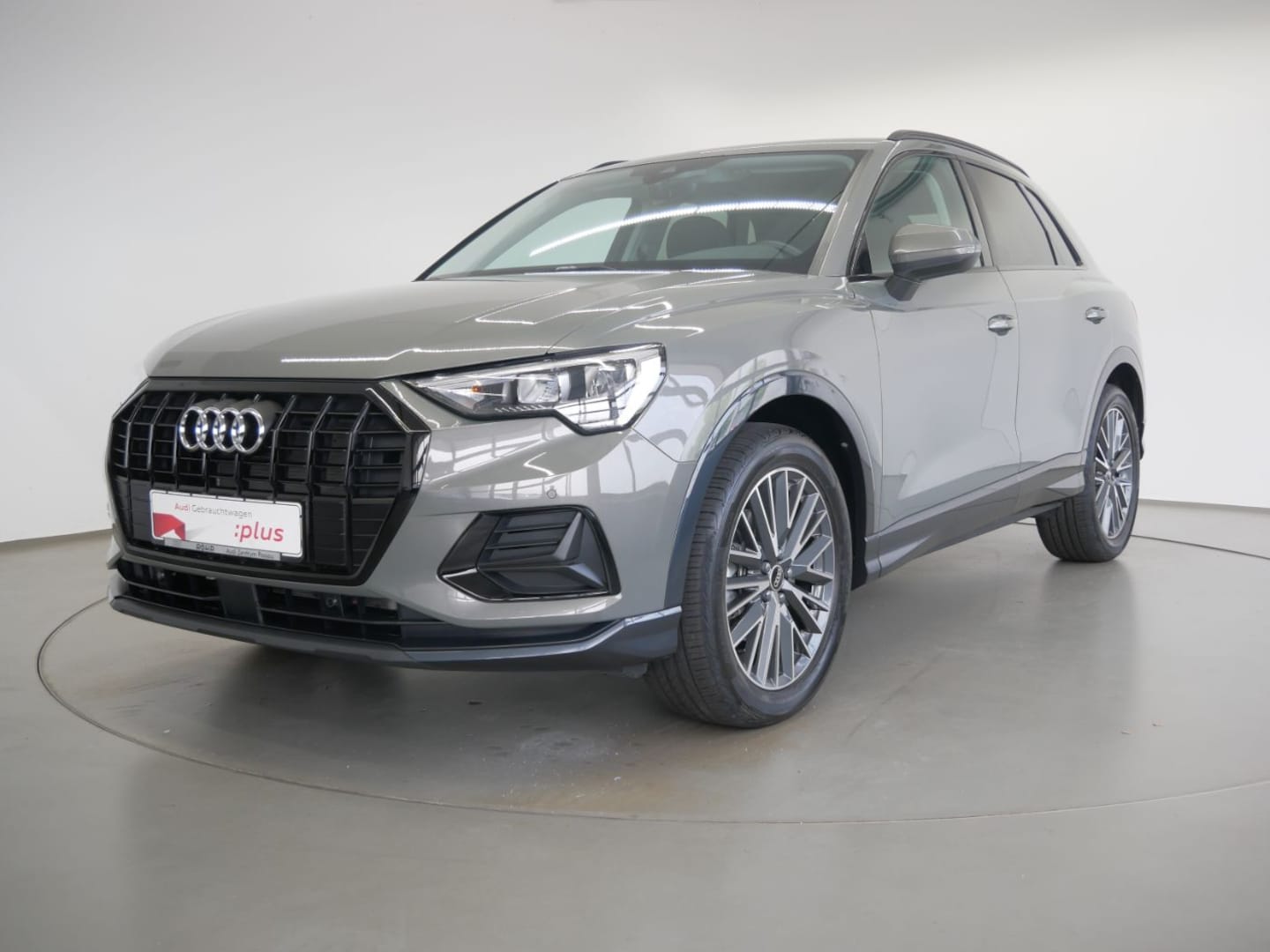 Bild über Audi Q3 TFSI 110 kW S tronic - für weitere Informationen kontaktieren Sie den Audi Partner