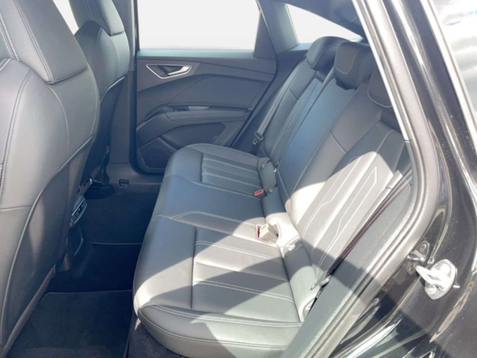 Audi Q4 Sportback e-tron – Bild 13