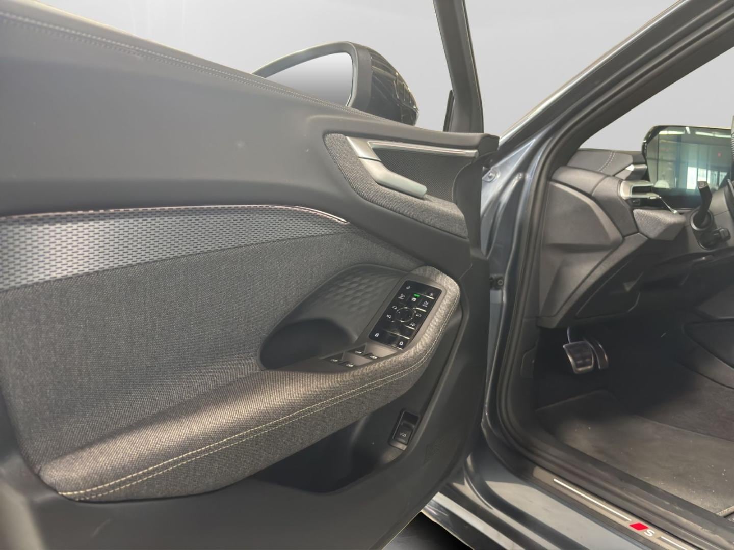 Bild über Audi A5 Avant TFSI S tronic - für weitere Informationen kontaktieren Sie den Audi Partner