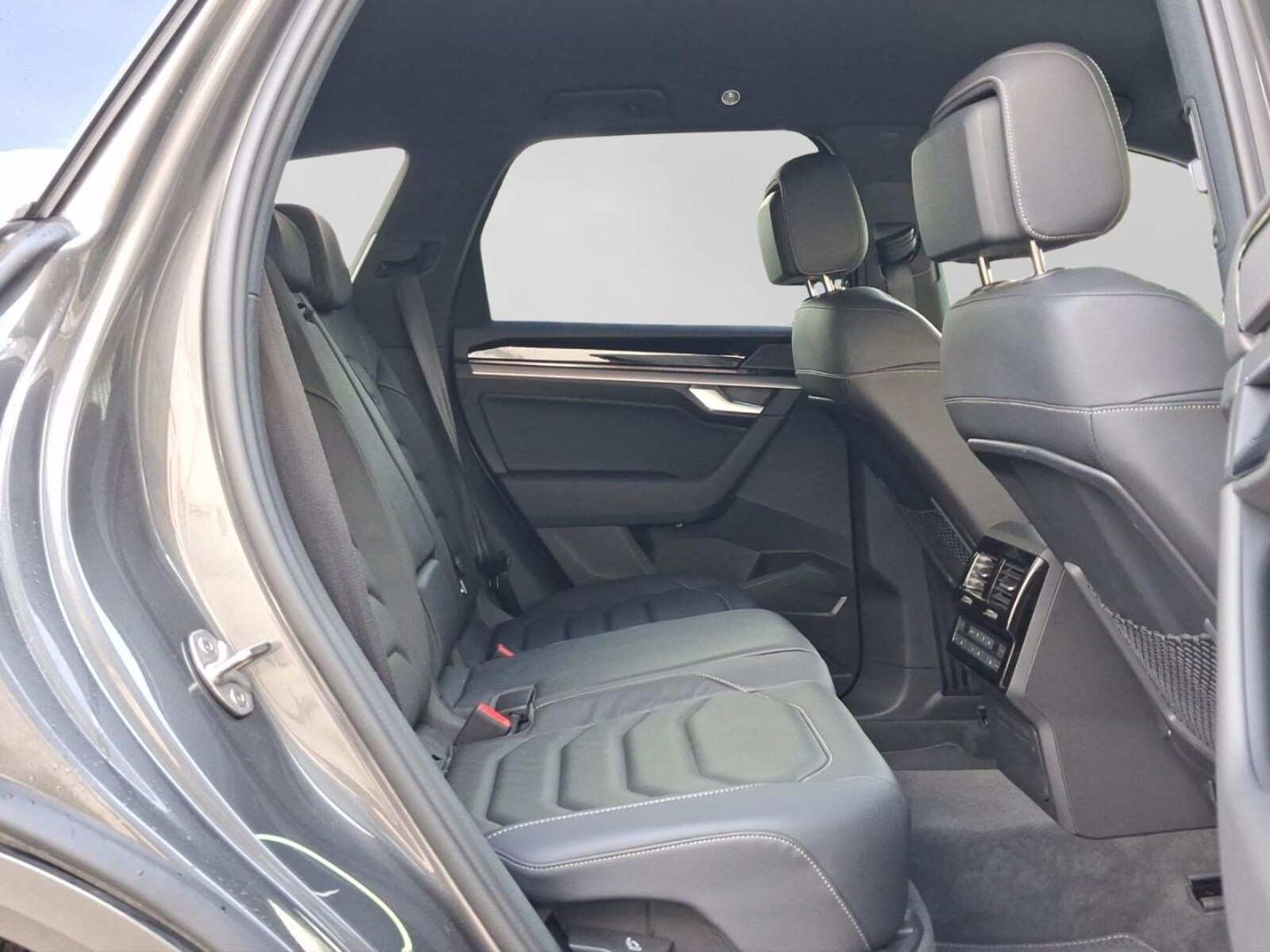 Volkswagen Touareg – Bild 5