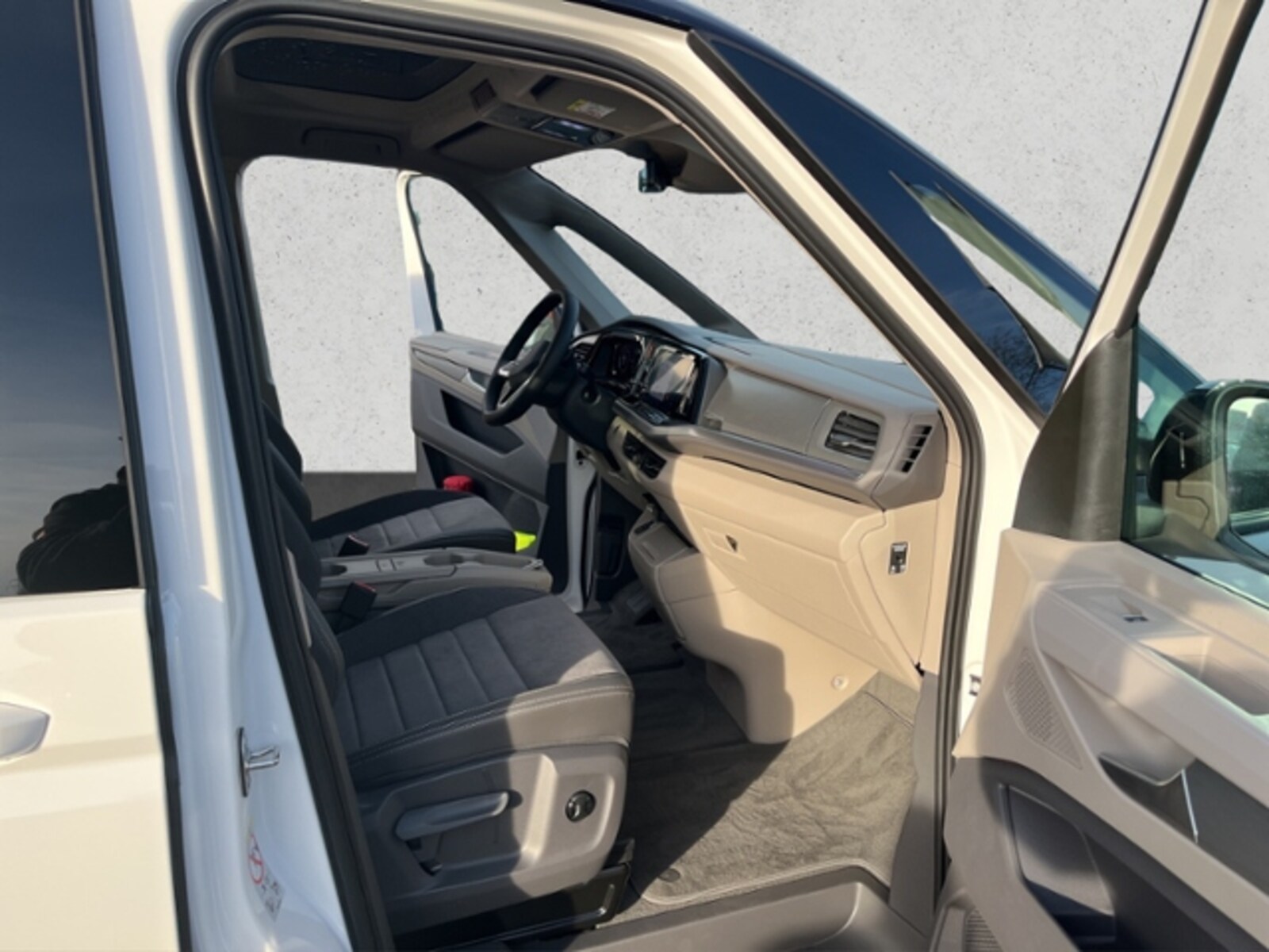 Volkswagen Multivan Langversion – Bild 12