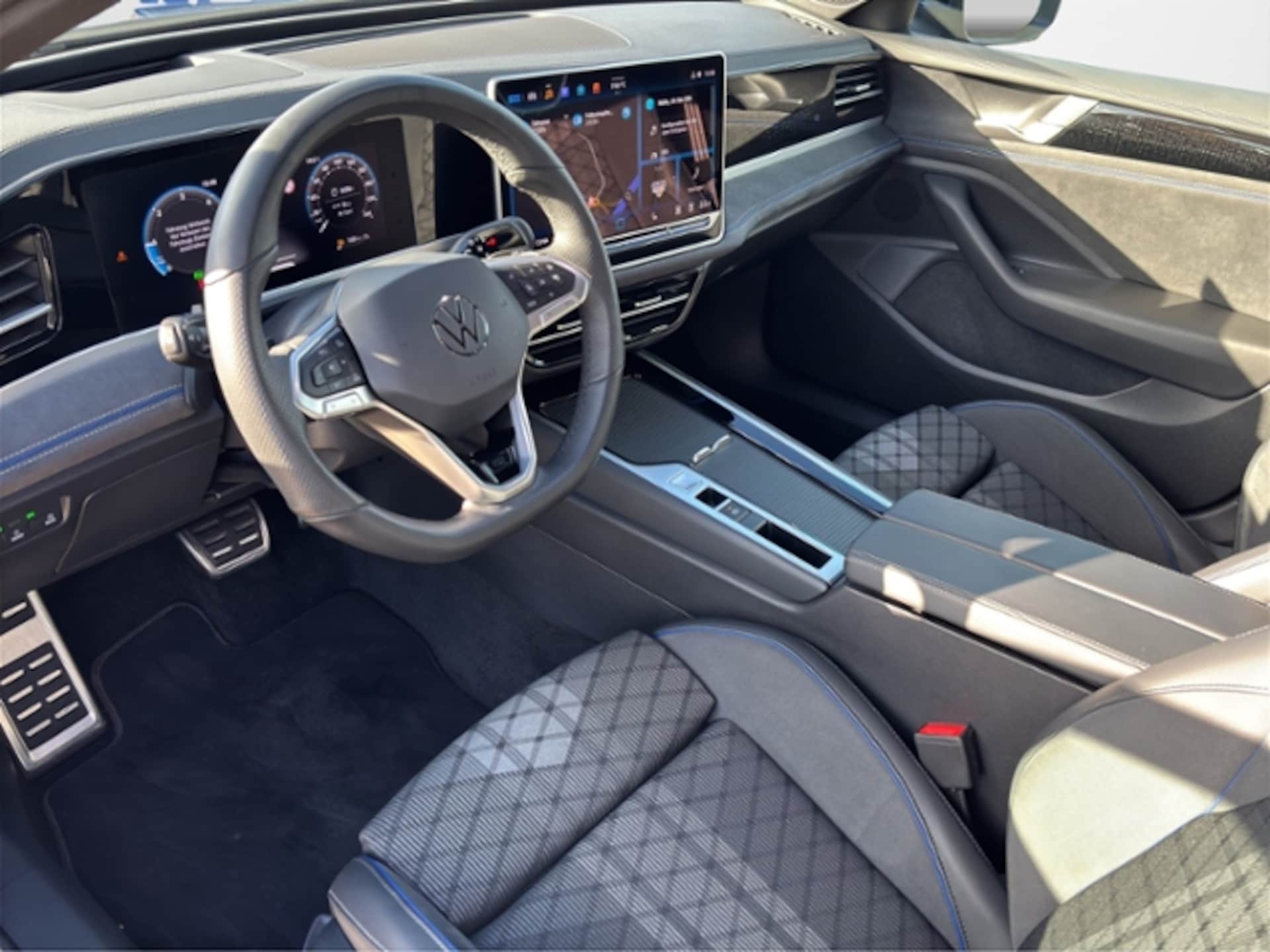 Volkswagen Passat R-Line