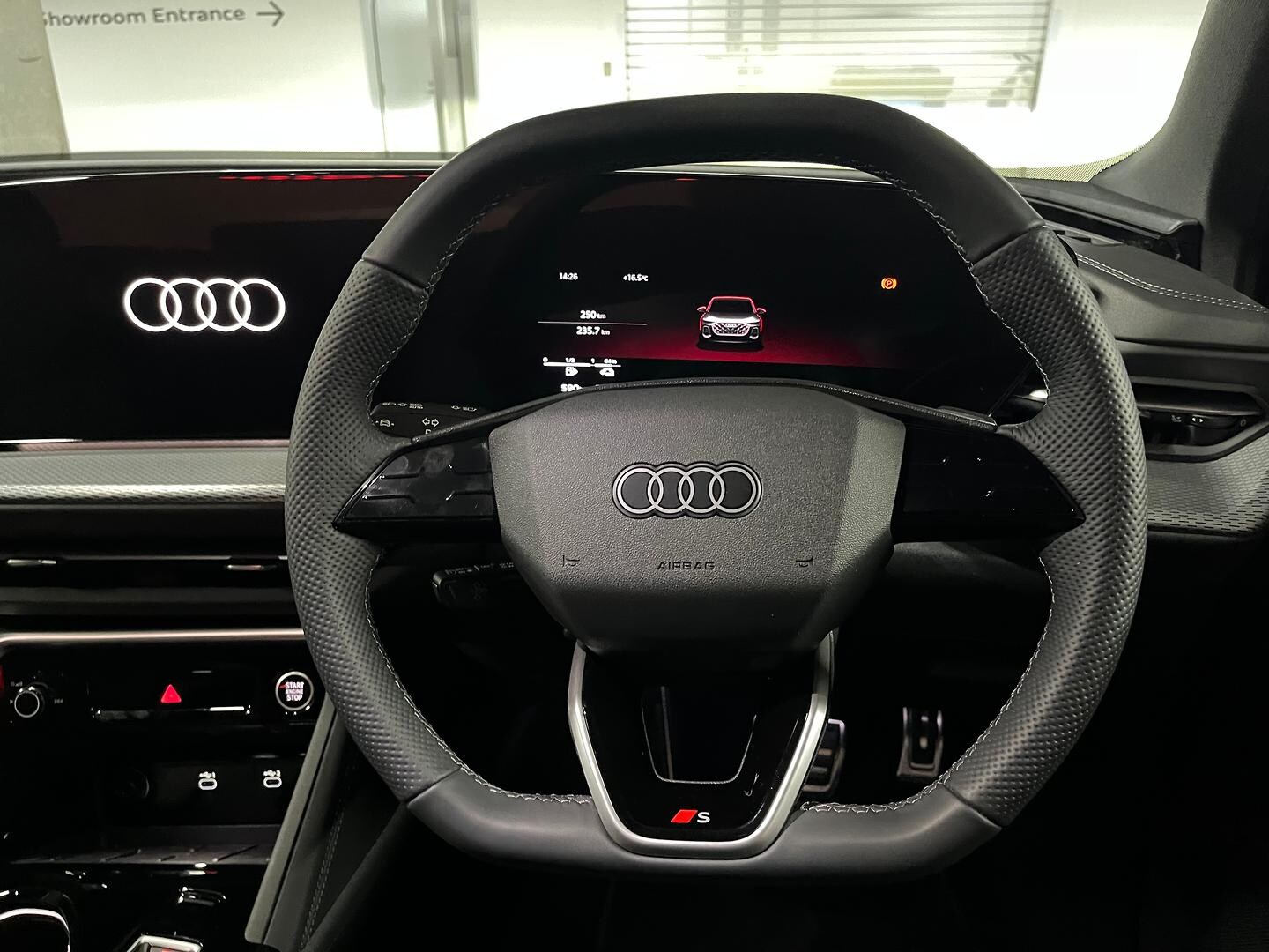 Image about Audi Q5 Sportback e-hybrid quattro S tronic