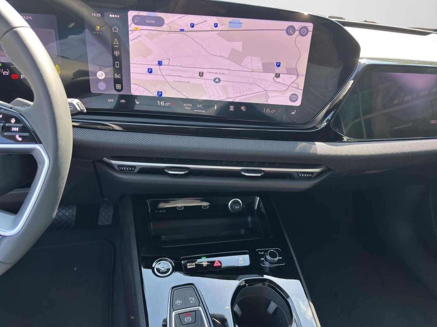 Bild über Audi A5 Avant e-hybrid e-hybrid quattro 220 kW S tronic - für weitere Informationen kontaktieren Sie den Audi Partner