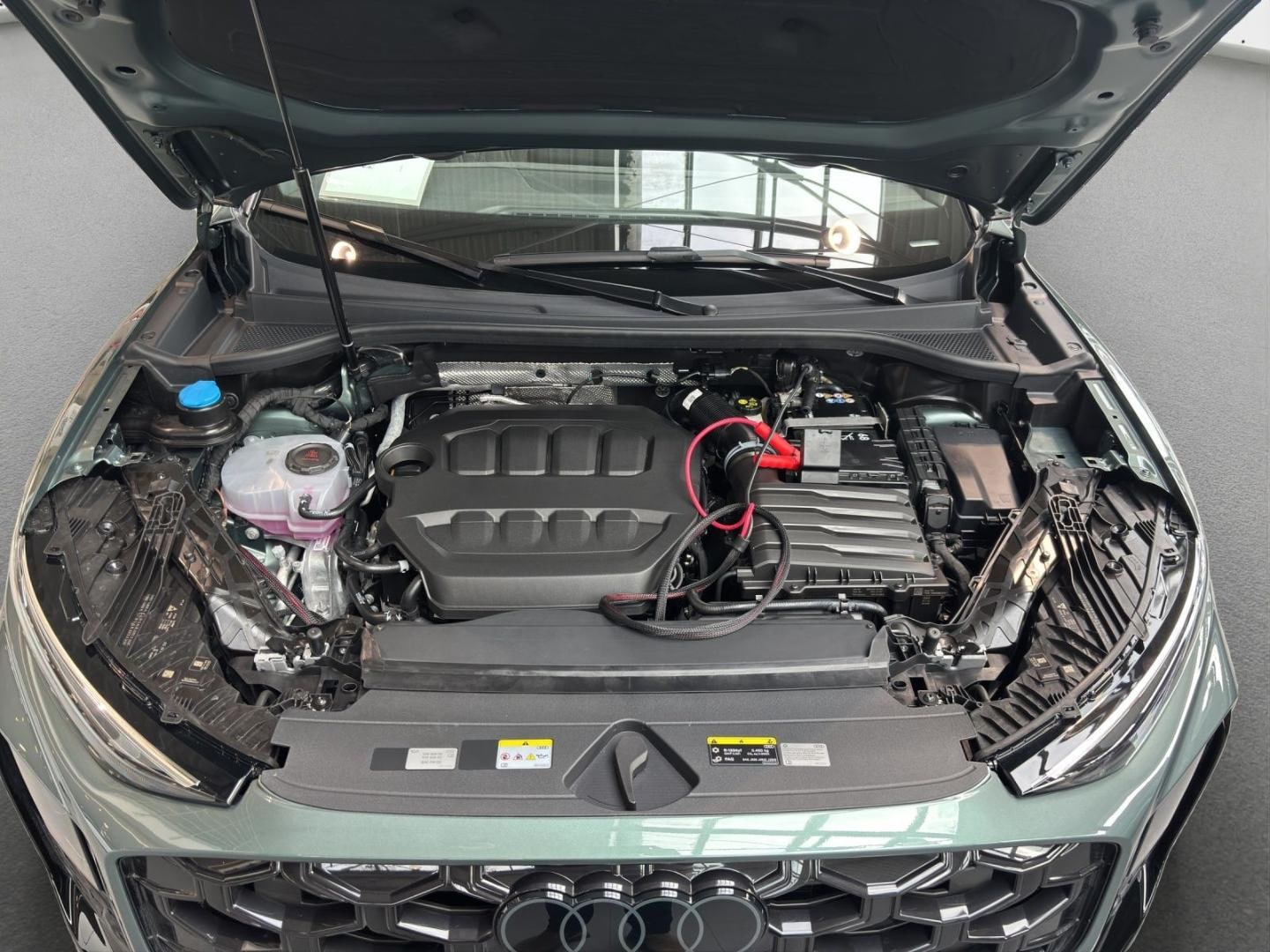 Bild über Audi Q3 Sportback TFSI quattro 195 kW S tronic - für weitere Informationen kontaktieren Sie den Audi Partner