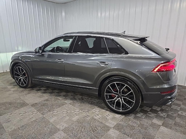 2022 Audi SQ8