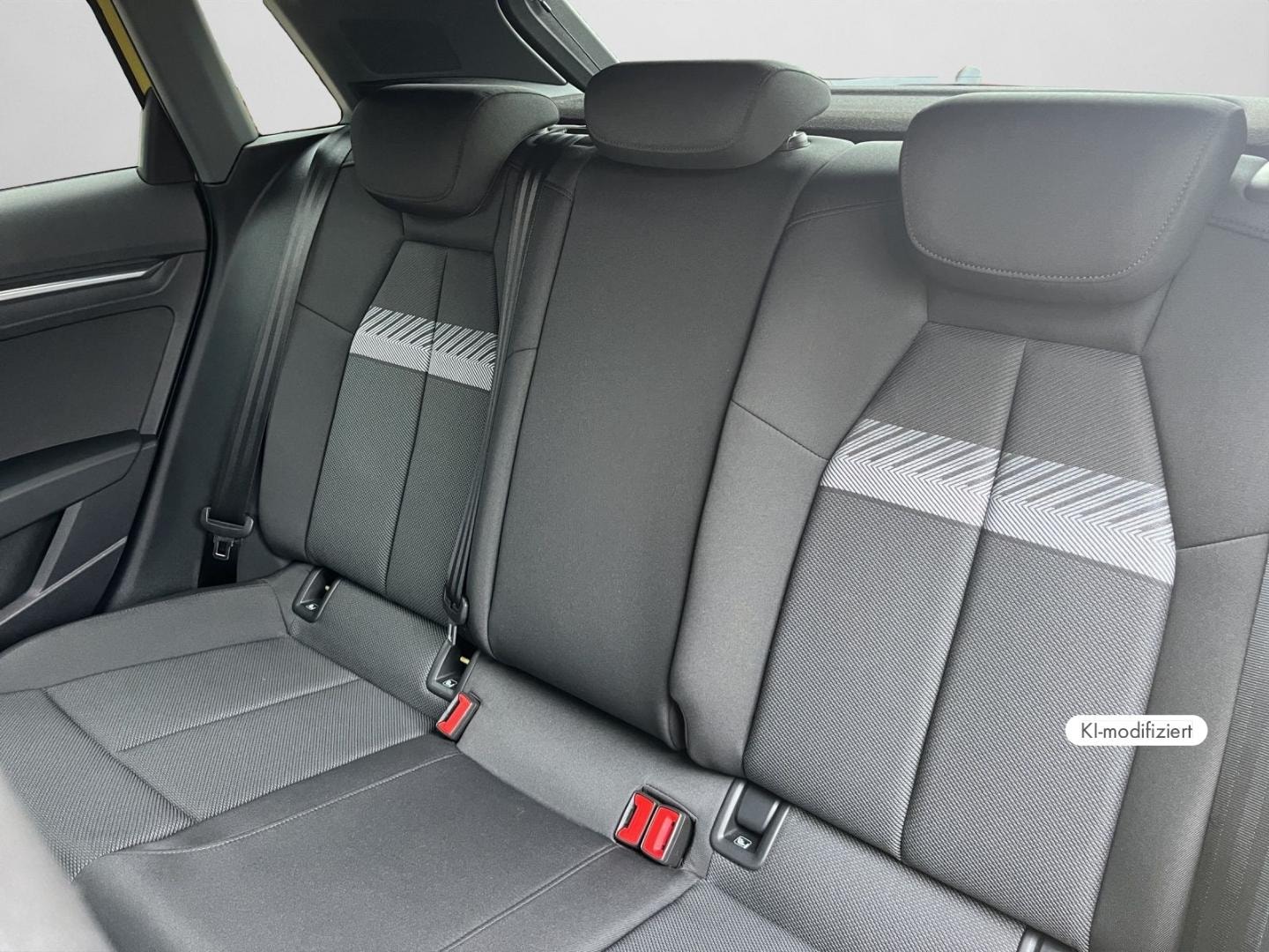Bild über Audi A3 Sportback S line 30 TFSI S tronic - für weitere Informationen kontaktieren Sie den Audi Partner