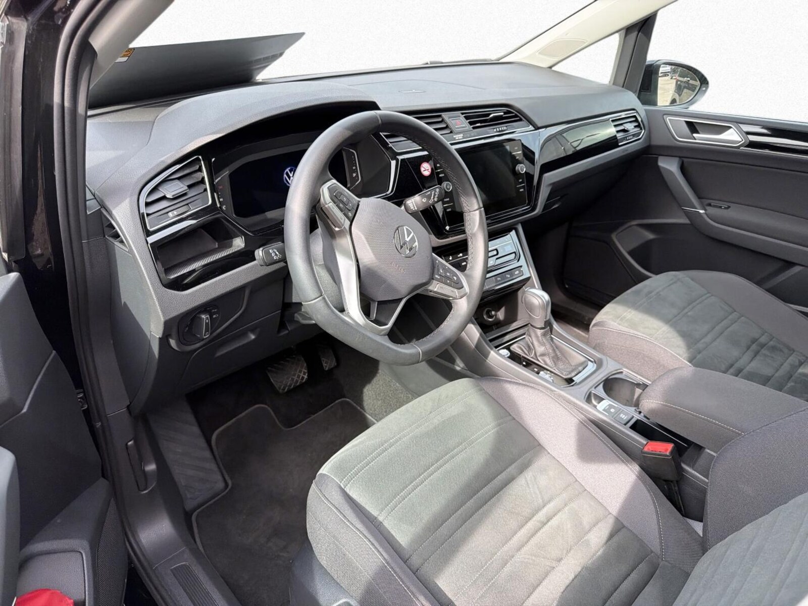 Volkswagen Touran – Bild 7