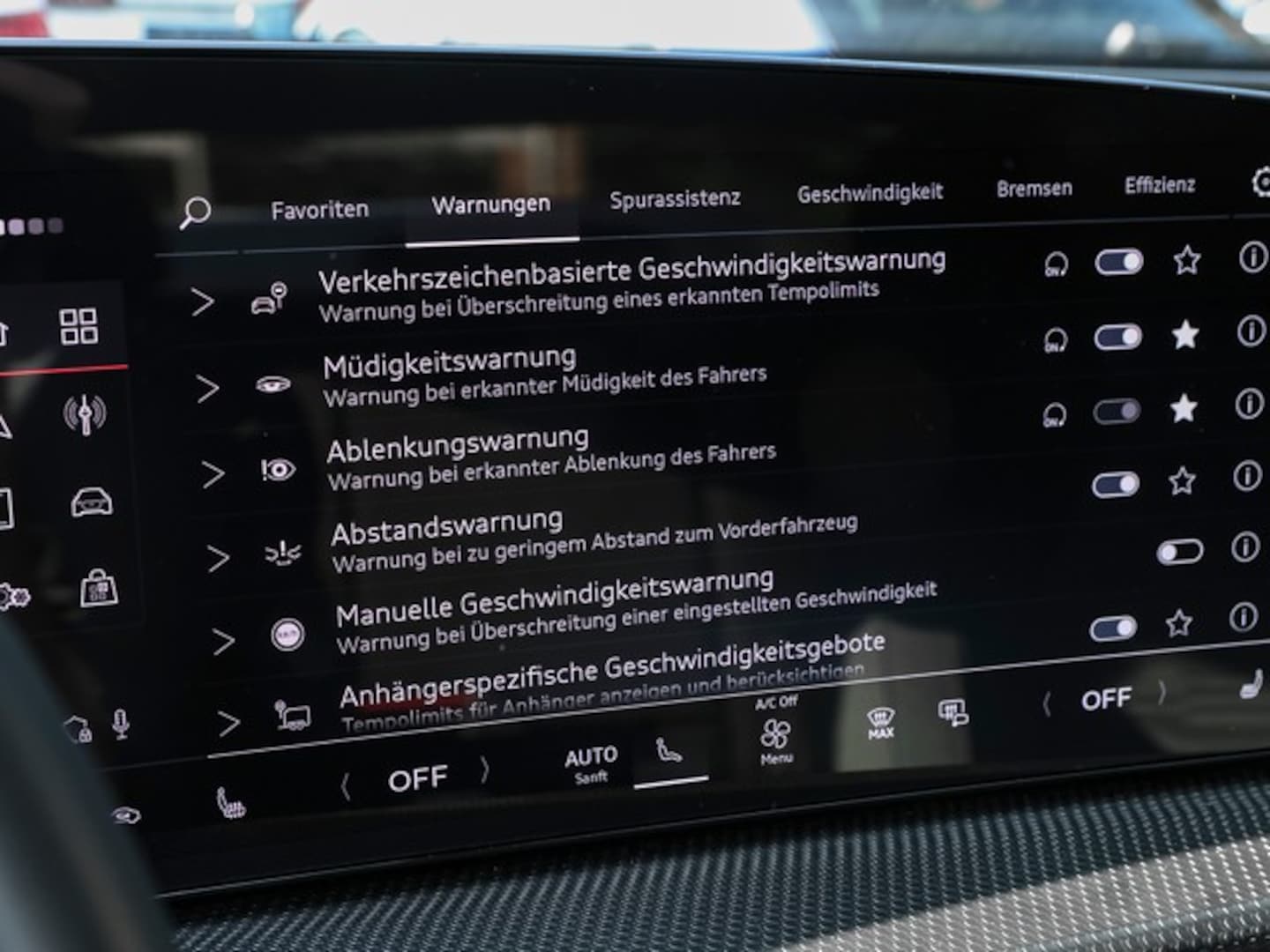 Bild über Audi Q5 Sportback TDI quattro 150 kW S tronic - für weitere Informationen kontaktieren Sie den Audi Partner