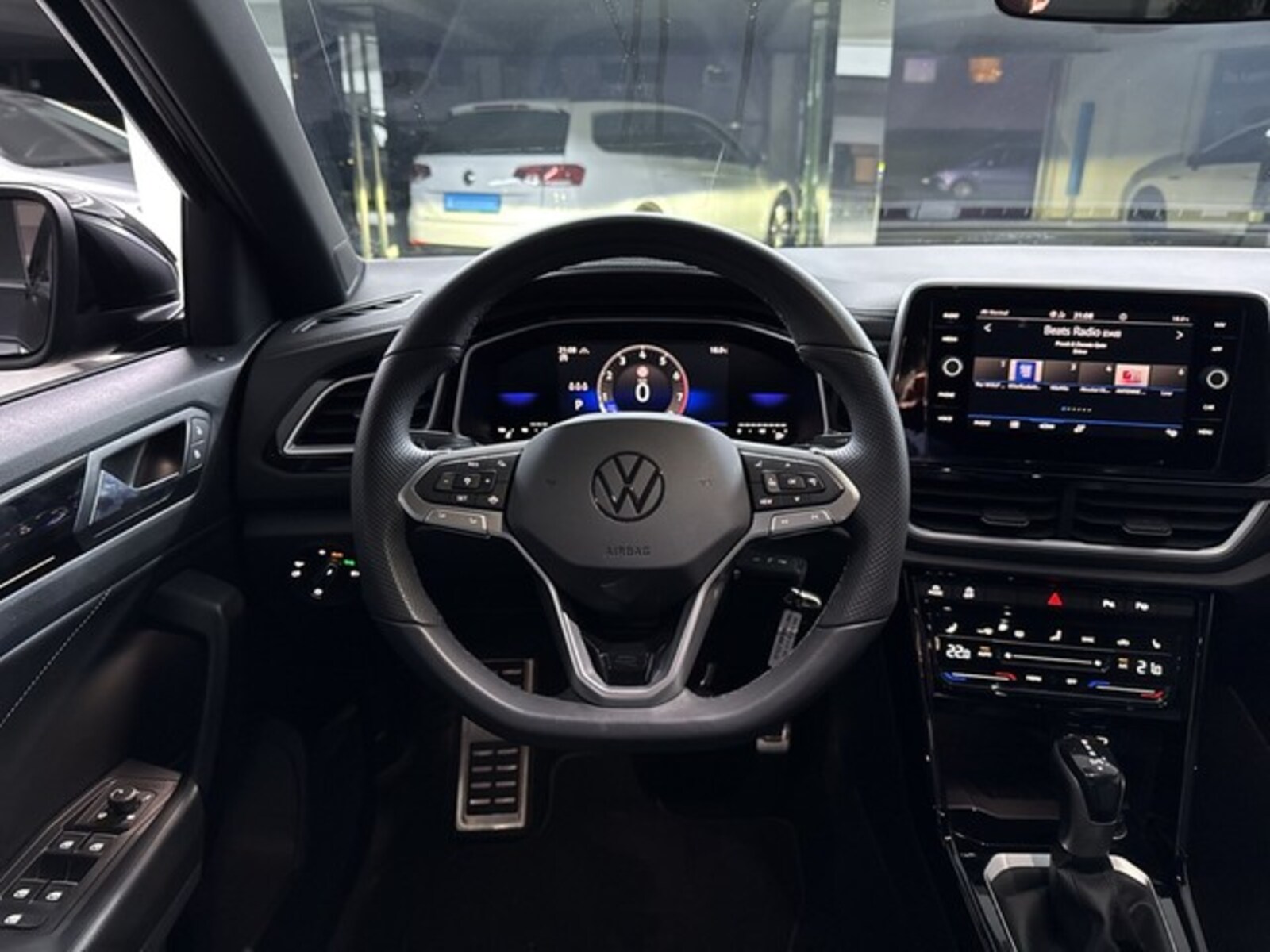 Volkswagen T-Roc – Bild 10