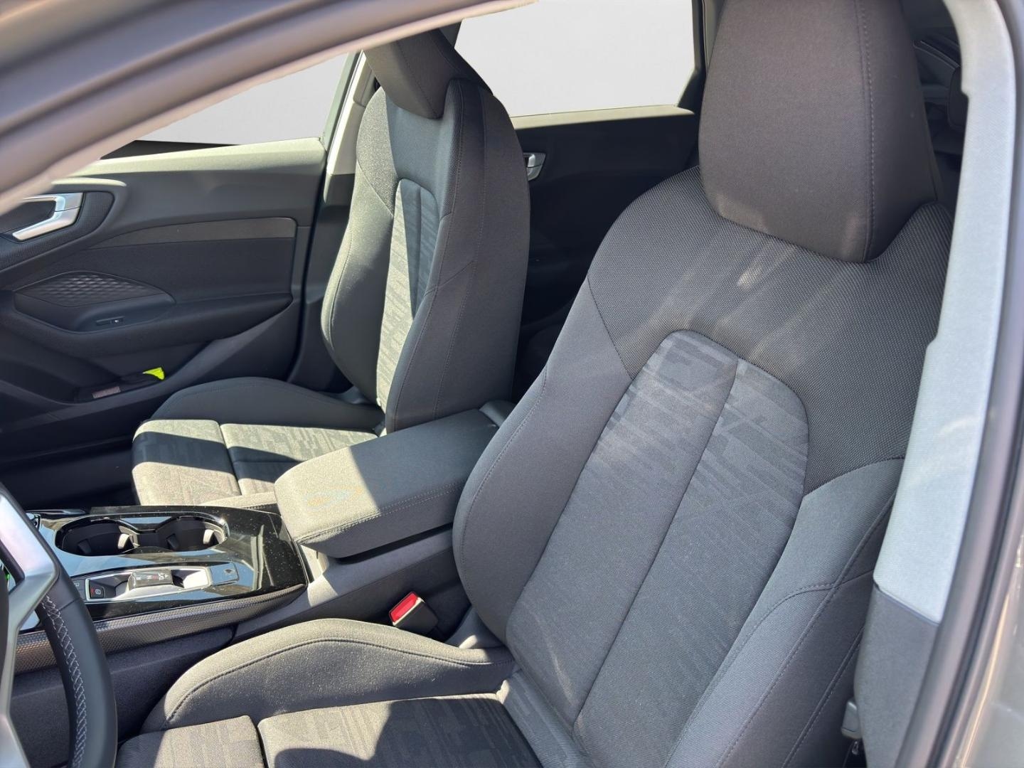 Bild über Audi A5 Avant e-hybrid e-hybrid quattro 220 kW S tronic - für weitere Informationen kontaktieren Sie den Audi Partner
