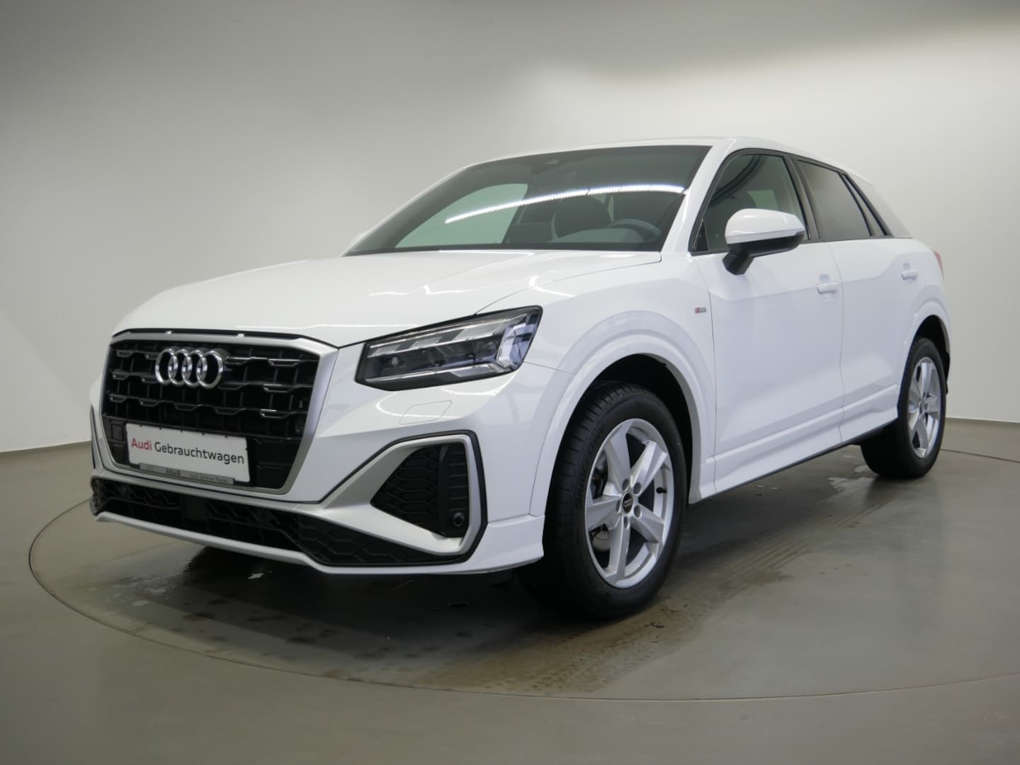 Bild über Audi Q2 S line 35 TFSI S tronic - für weitere Informationen kontaktieren Sie den Audi Partner