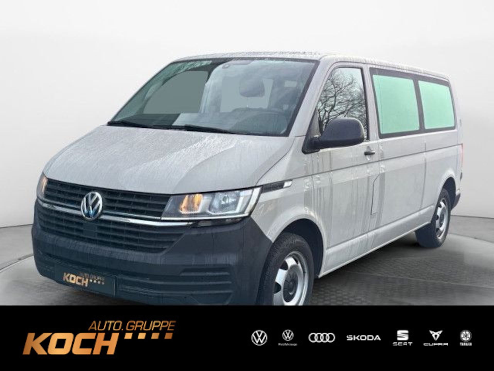 Volkswagen T6.1 Transporter Kombi langer Radstand