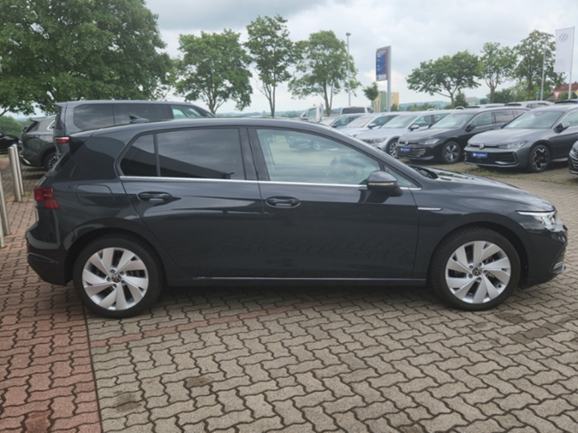 Volkswagen Golf Style
