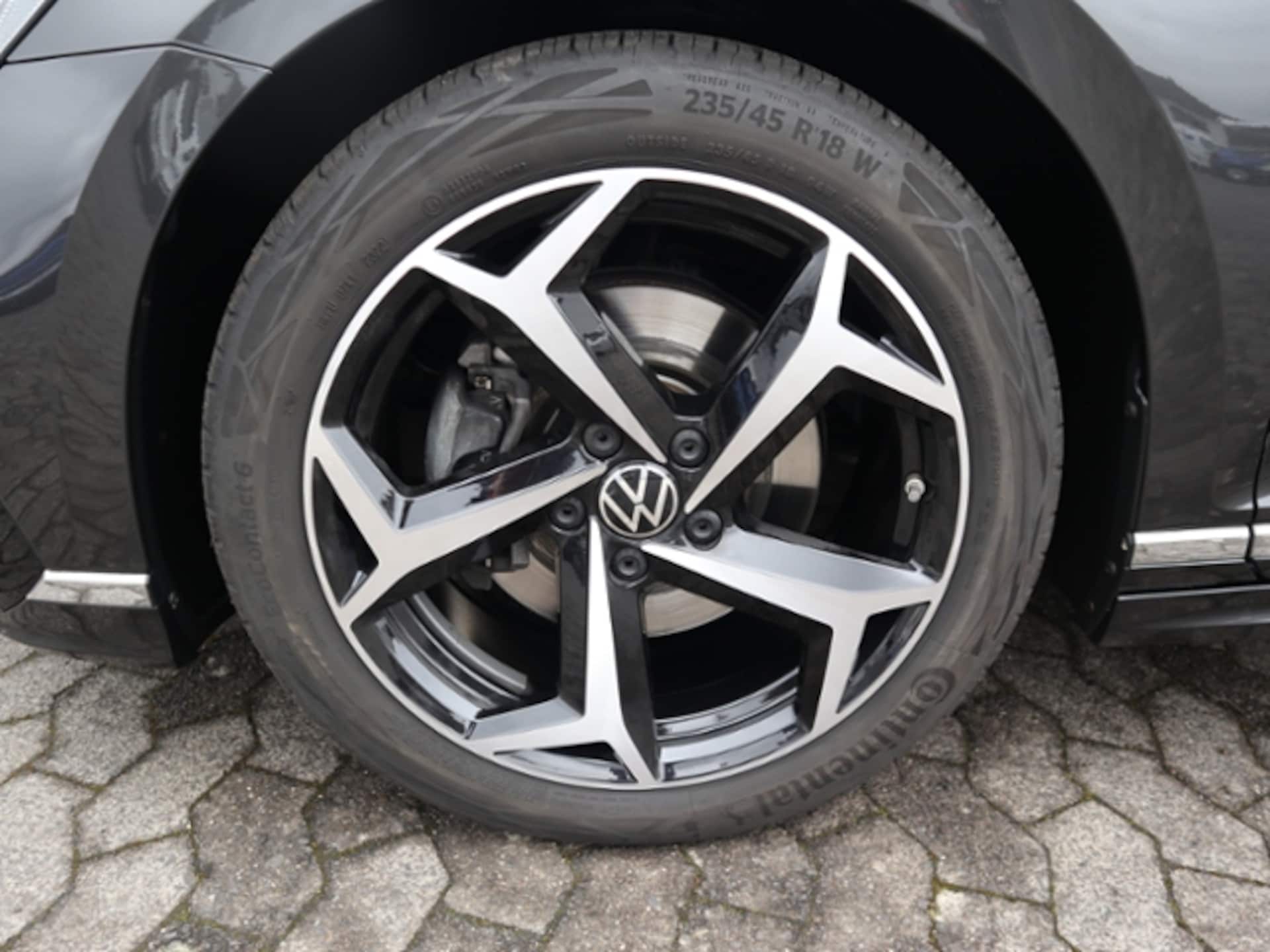 Volkswagen Passat Variant Elegance
